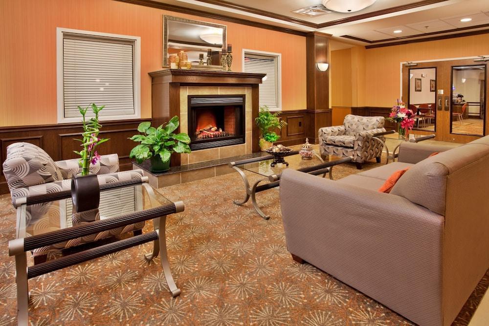 Holiday Inn Express Hotel & Suites Kansas City - Grandview By Ihg Экстерьер фото
