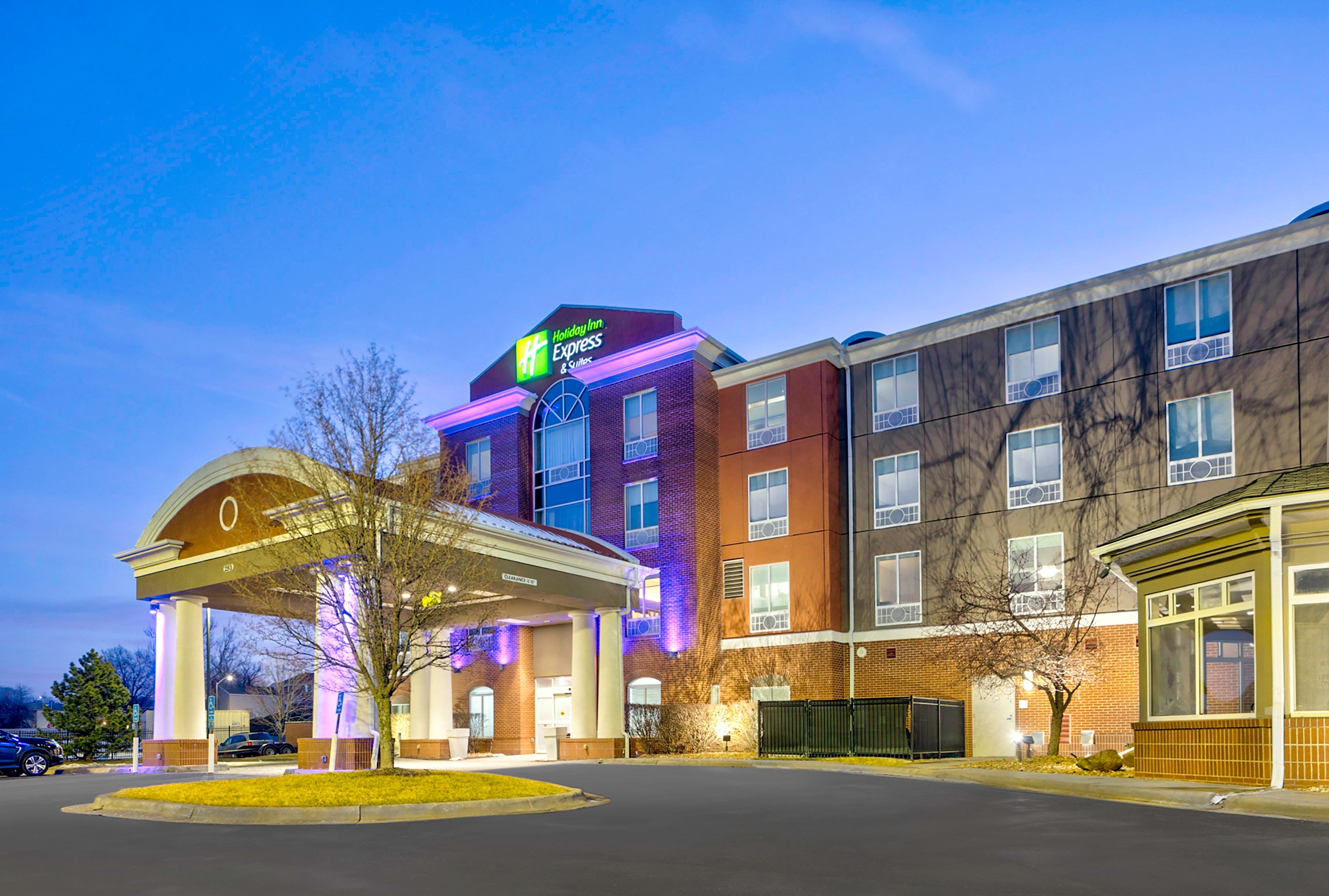 Holiday Inn Express Hotel & Suites Kansas City - Grandview By Ihg Экстерьер фото