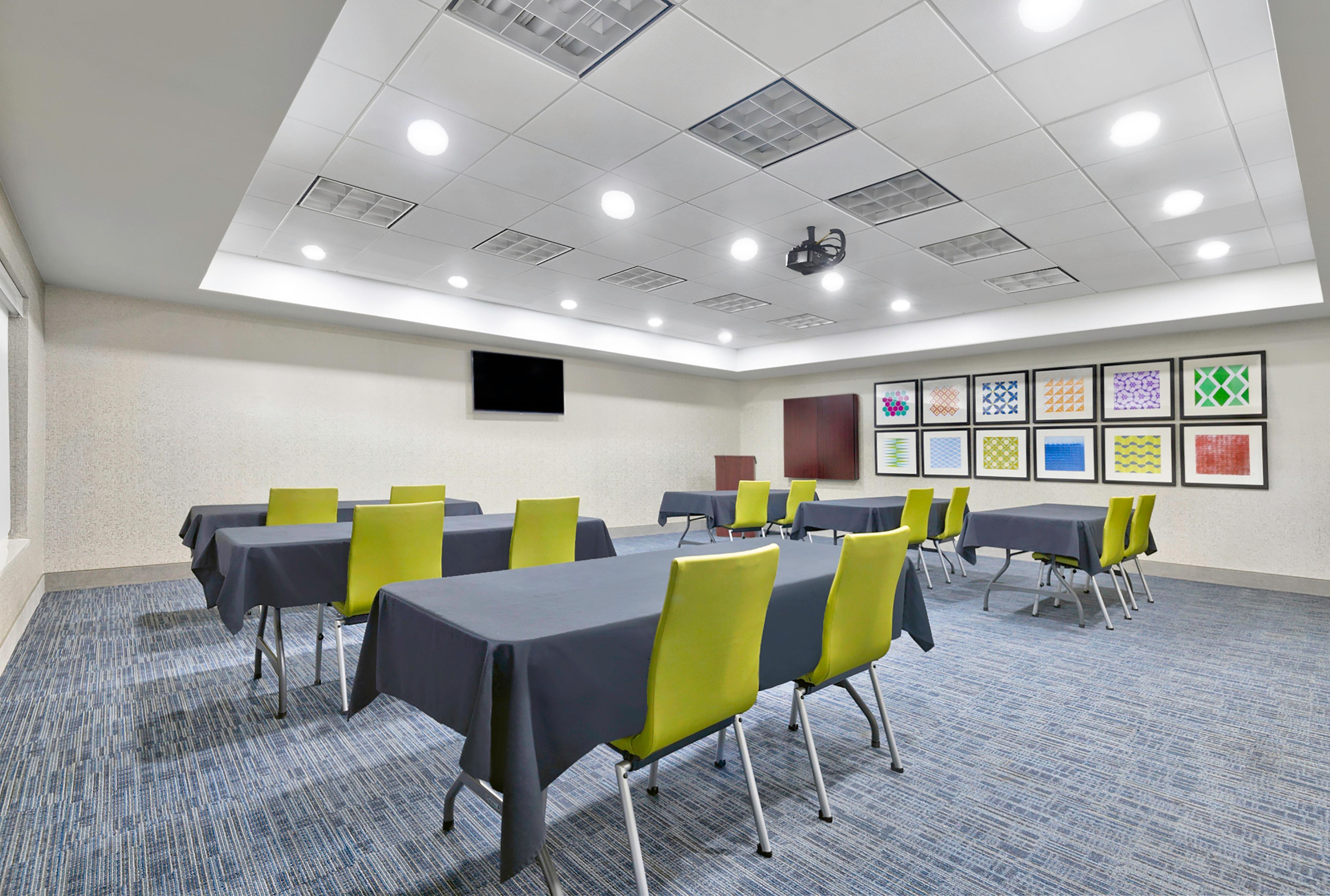 Holiday Inn Express Hotel & Suites Kansas City - Grandview By Ihg Экстерьер фото