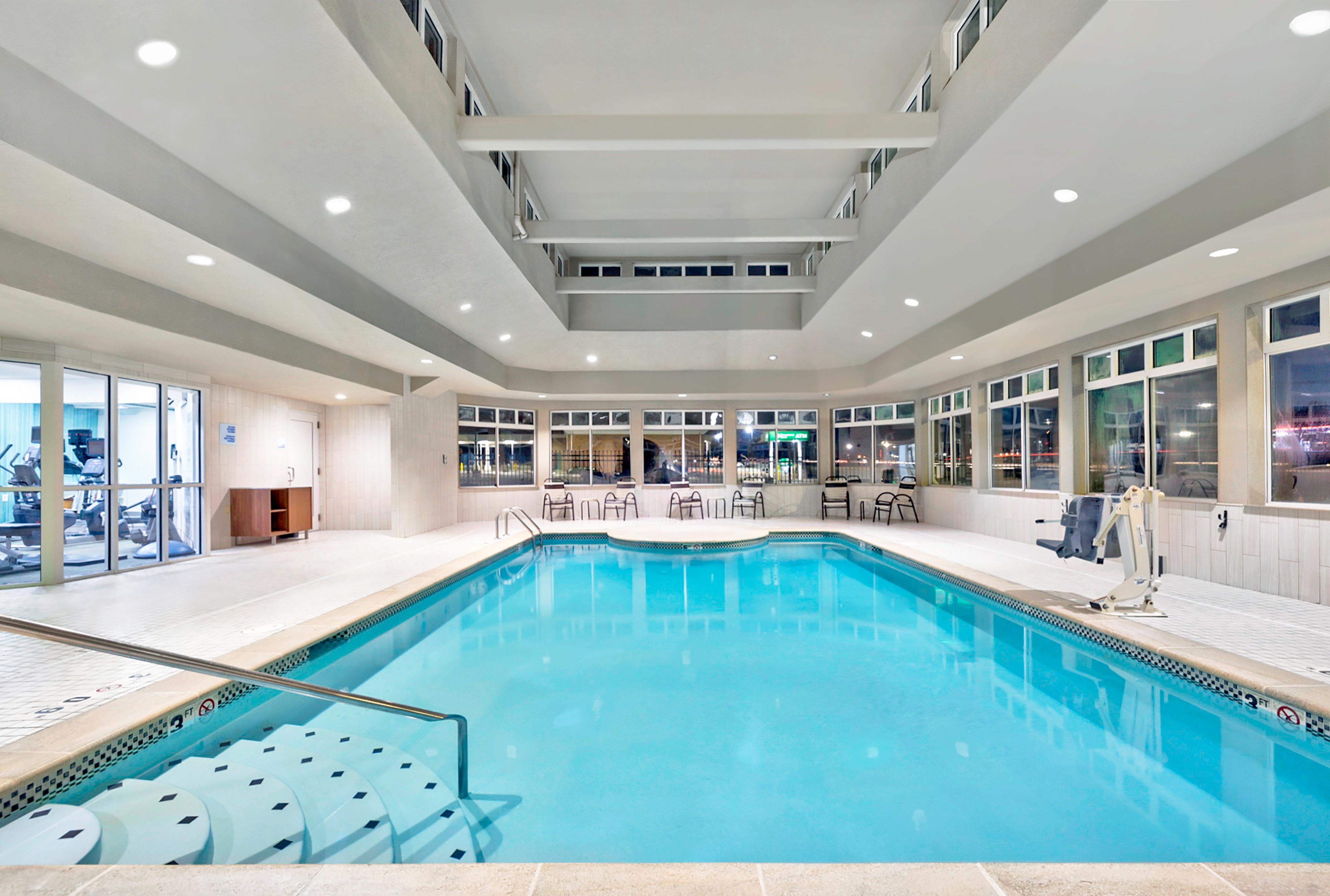 Holiday Inn Express Hotel & Suites Kansas City - Grandview By Ihg Экстерьер фото